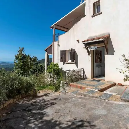 Alta Vista , Avec Piscine Privee Et Vue Exceptionnelle Pres D'ajaccio