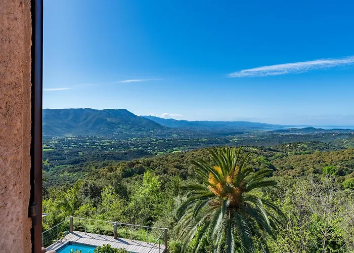 Alta Vista , Avec Piscine Privee Et Vue Exceptionnelle Pres D'ajaccio